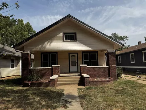 1018 W 3rd Ave, El Dorado, KS 67042