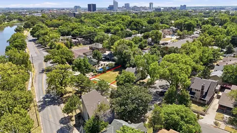 917 W Riverside, Wichita, KS 67203