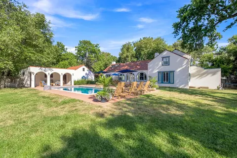 3823 E Lewis St, Wichita, KS 67218