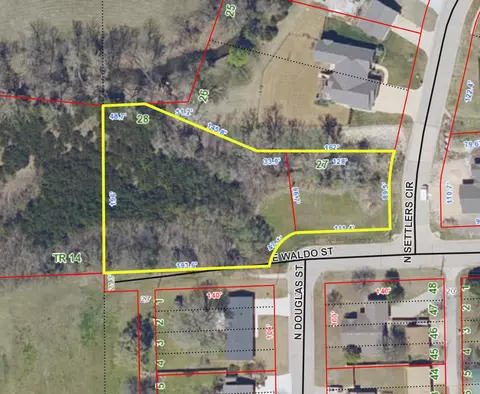802 N Settlers Cir #AND 701 E WALDO ST, Wellington, KS 67152