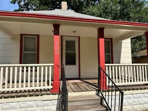 Exterior - 306 S King, Maize, KS 67101 photo 2 of 6