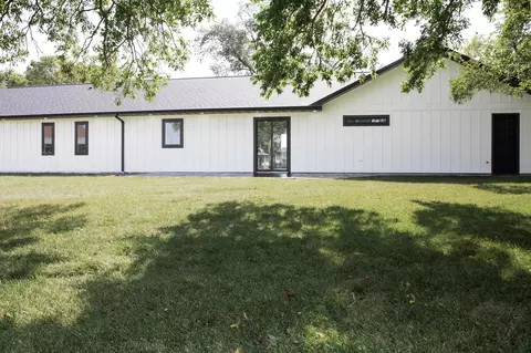 Exterior - 115 E 20th, Beloit, KS 67420 photo 5 of 9