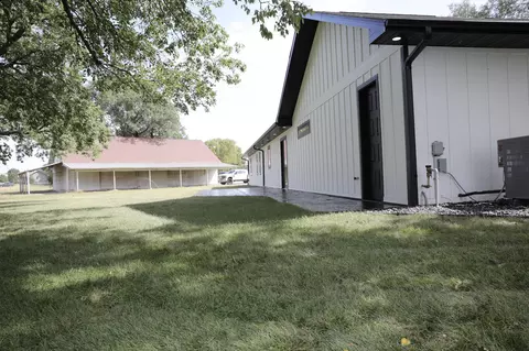 Exterior - 115 E 20th, Beloit, KS 67420 photo 6 of 9