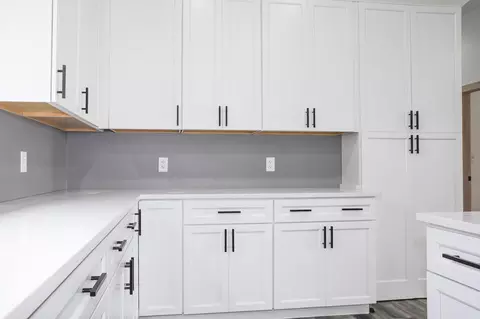 Kitchen - 115 E 20th, Beloit, KS 67420 photo 4 of 4