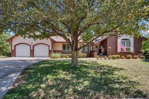 3100 Witmarsum Dr, North Newton, KS 67117