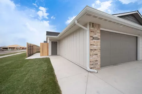11994 W Wildwood St #100, Wichita, KS 67215