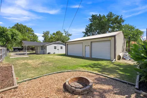 4221 W Memory Ln, Wichita, KS 67212