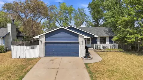 1607 S Lark Ct, Wichita, KS 67209