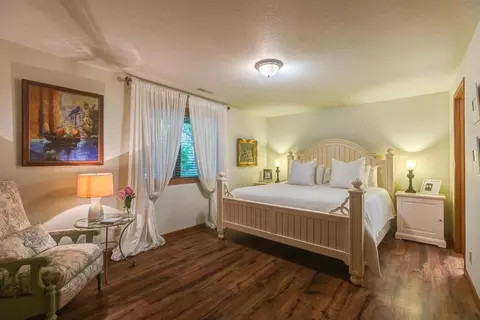 Bedroom - 2457 Haven Dr, Abilene, KS 67410 photo 3 of 4