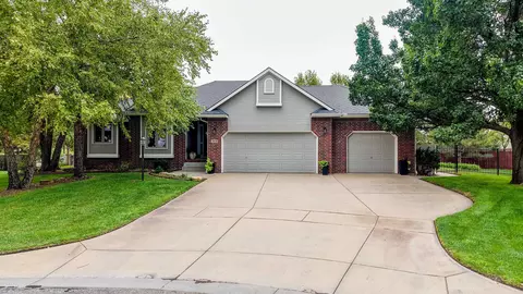 2525 W Keywest St, Wichita, KS 67204