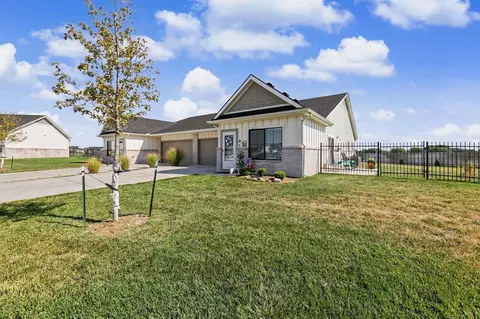 Exterior - 2338 S Spring Hill Ct, Goddard, KS 67052 photo 2 of 12