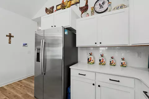 Kitchen - 2338 S Spring Hill Ct, Goddard, KS 67052 photo 5 of 5