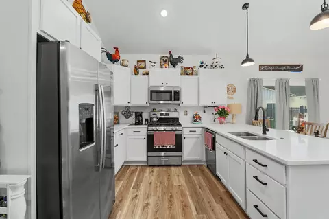 Kitchen - 2338 S Spring Hill Ct, Goddard, KS 67052 photo 3 of 5