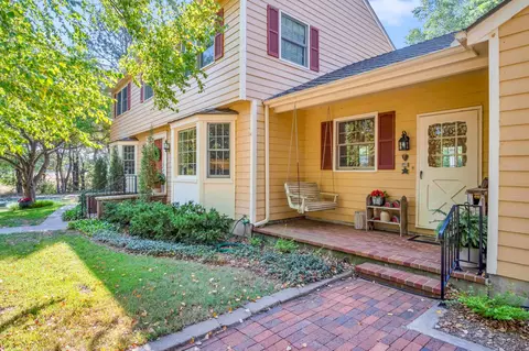 8829 W Dutch Ave, Hesston, KS 67062