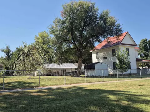 Exterior - 703 E 2nd #709 E. 2ND ST., Eureka, KS 67045 photo 6 of 7