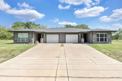 1027-1029 N H St, Wellington, KS 67152