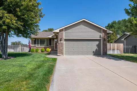 13710 W Autumn Ridge St, Wichita, KS 67235