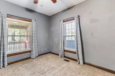 Bedroom - 720 E 8th Ave, Winfield, KS 67156 photo 3 of 4