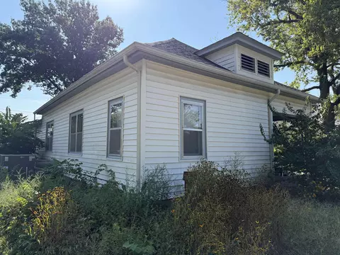 Exterior - 612 N Oak, Eureka, KS 67045 photo 2 of 5