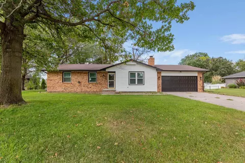 4303 Sequoia St, Hutchinson, KS 67502