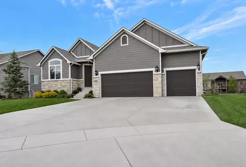 2406 N Silverdale St, Andover, KS 67002