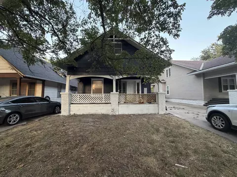 1424 S Main St, Wichita, KS 67213