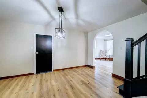 Entry Way - 603 E 9th, Winfield, KS 67156 photo 3 of 4