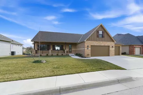 7905 E Turquoise, Bel Aire, KS 67226