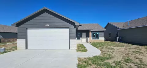 5091 N Toben Dr, Bel Aire, KS 67226