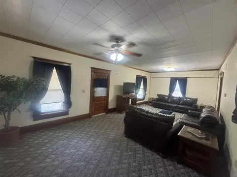 Living - 610 E 16th, Winfield, KS 67156 photo 2 of 3