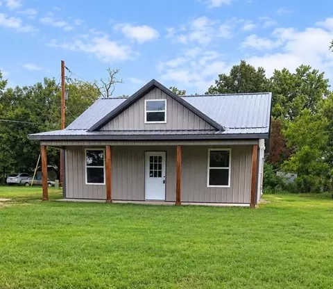 718 E Jackson, Arkansas City, KS 67005