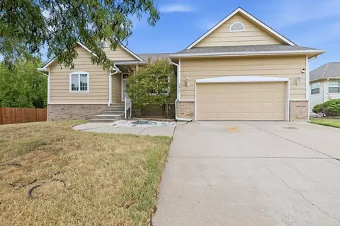2810 N Beacon Hill St, Wichita, KS 67220