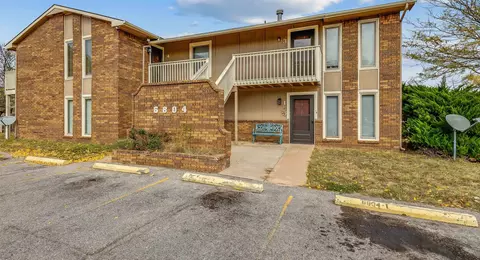 6804 W Par Ln, Wichita, KS 67212