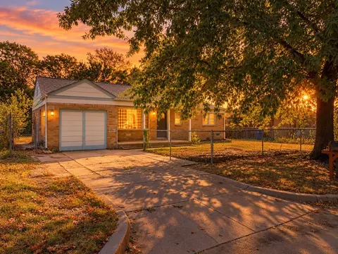 2820 S Mosley St, Wichita, KS 67216