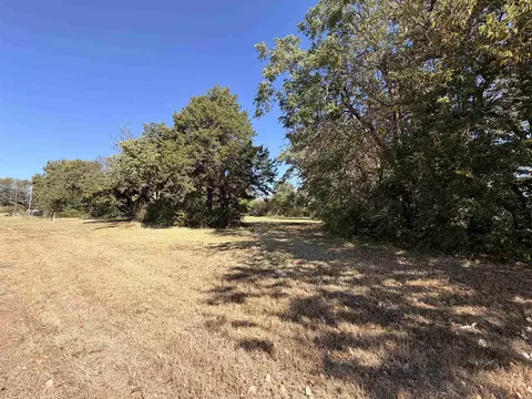 401 N Athenian Ave, Wichita, KS 67203