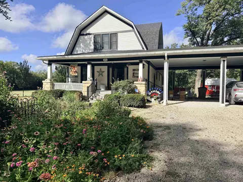 Exterior - 673 Walnut, Marion, KS 66861 photo 3 of 11
