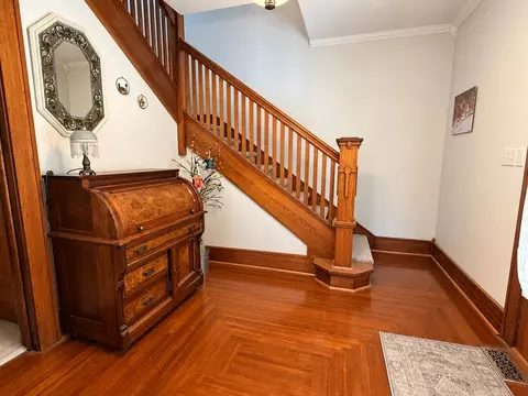 Entry Way - 673 Walnut, Marion, KS 66861 photo 1 of 1