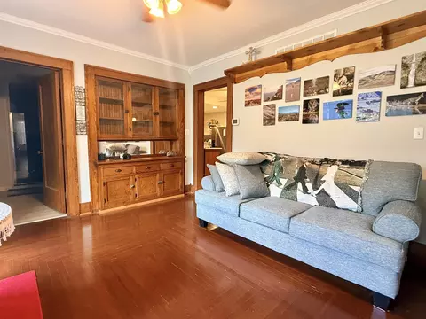 Living - 673 Walnut, Marion, KS 66861 photo 4 of 9