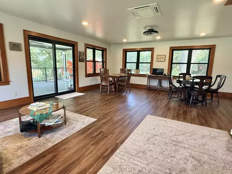 Living - 673 Walnut, Marion, KS 66861 photo 8 of 9