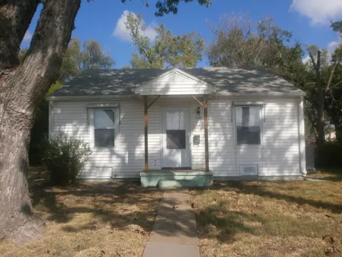 1609 Osborne, Salina, KS 67401