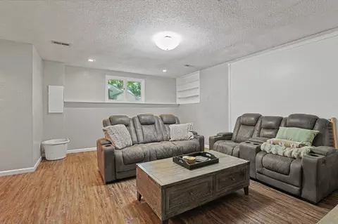 Living - 1708 Evergreen Ct, Derby, KS 67037 photo 4 of 4
