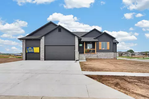Exterior - 2618 E Spring Meadows Ct, Derby, KS 67037 photo 3 of 3