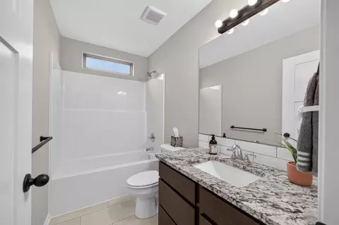 Bath - 2618 E Spring Meadows Ct, Derby, KS 67037 photo 1 of 5