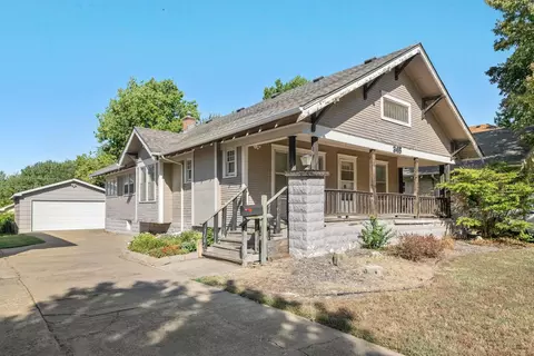 345 N Yale St, Wichita, KS 67208