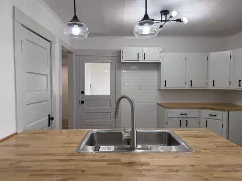 Kitchen - 116 S Elm St, Eureka, KS 67045 photo 2 of 5