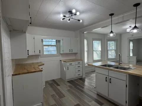 Kitchen - 116 S Elm St, Eureka, KS 67045 photo 5 of 5