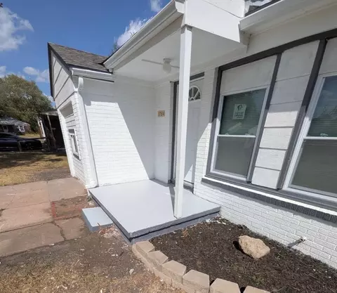 1784 N Old Mnr, Wichita, KS 67208
