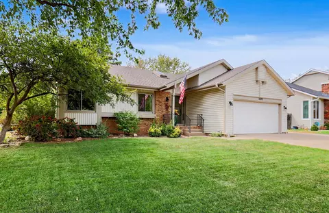 1603 N Parkridge, Wichita, KS 67212