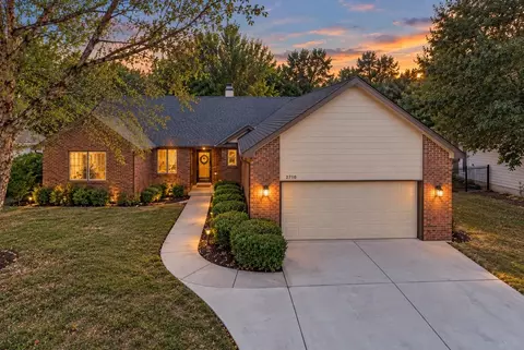 2710 N Plumthicket, Wichita, KS 67226