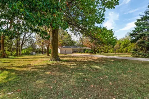 11621 N Ridge Rd, Sedgwick, KS 67135